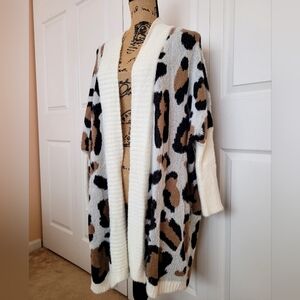 🐆 Angashion Leopard Cardigan
